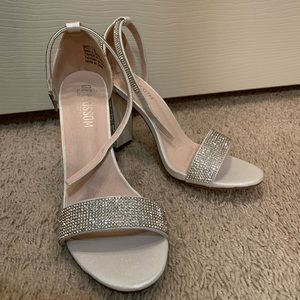 Brand New David’s Bridal Heels